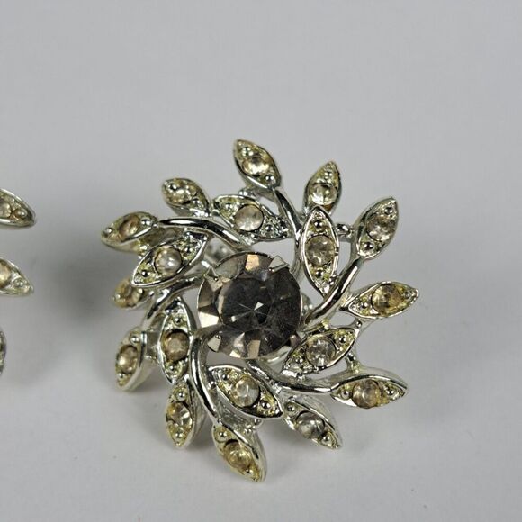 Vintage Sarah Coventry Clip On Earrings Silver Tone Smoky Rhinestone - Picture 2 of 9